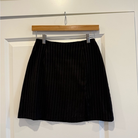 Mini Skirt - Picture 1 of 5